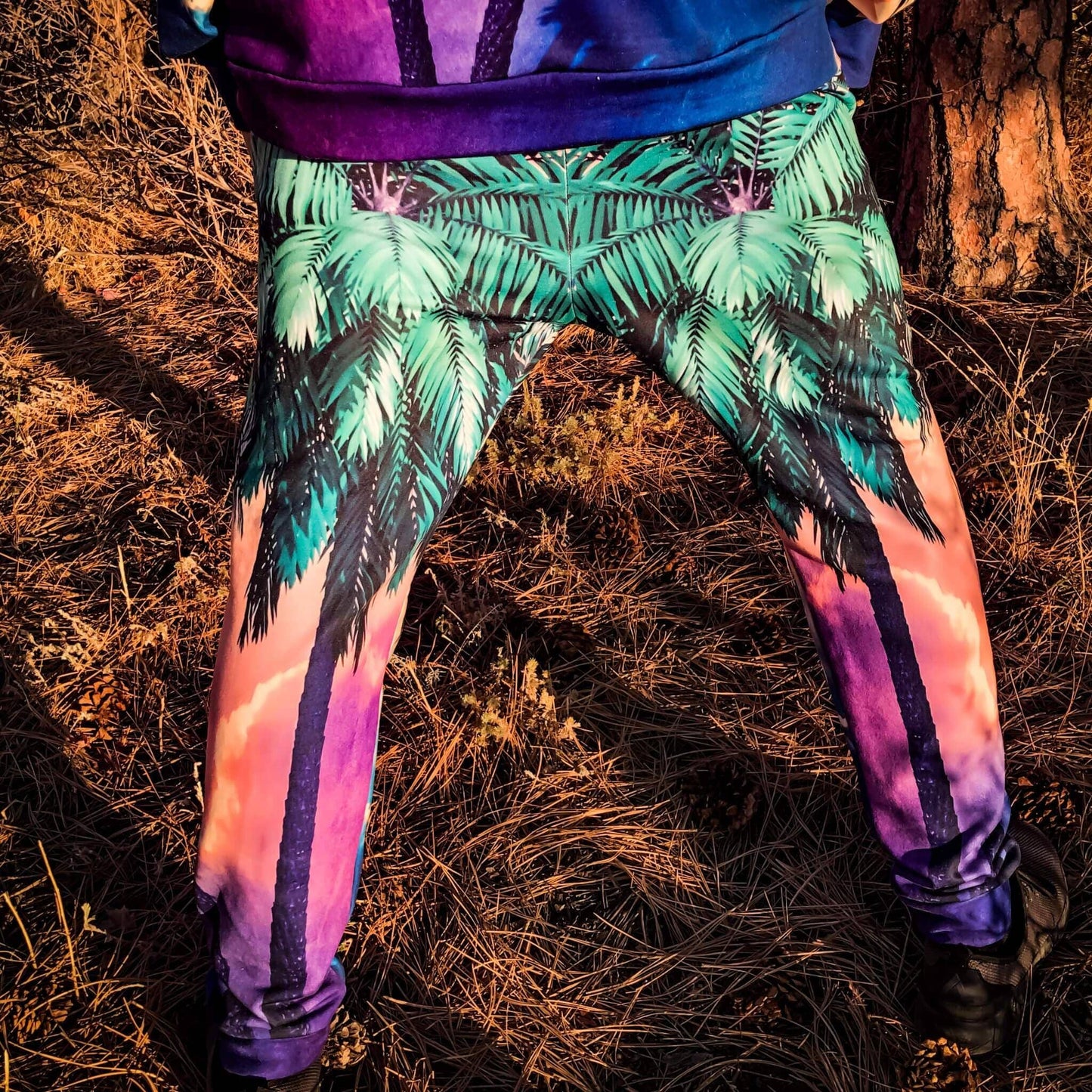 Islands in the Sky Joggers PLURTHLINGS 